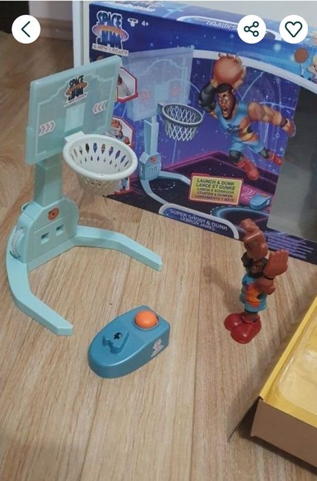 Space Jam Super Shoot&Dunk LeBron James
