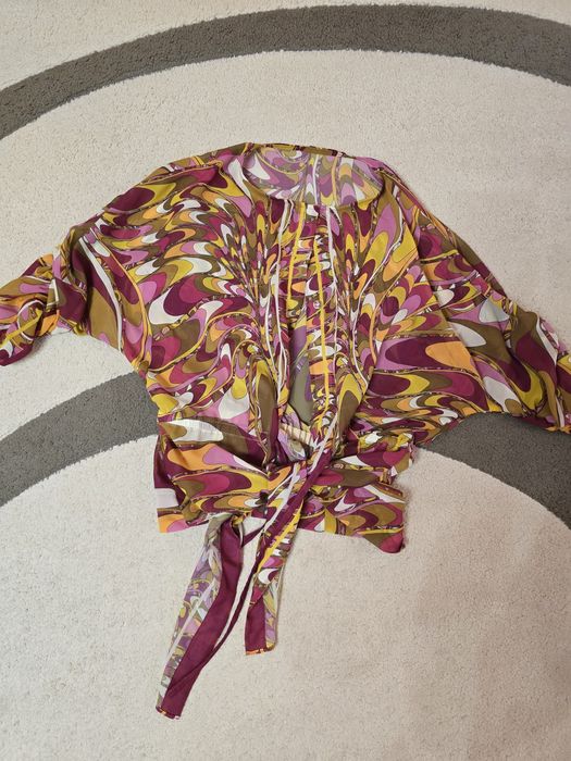 Пподавам Бутикова ефирна туника от шифон