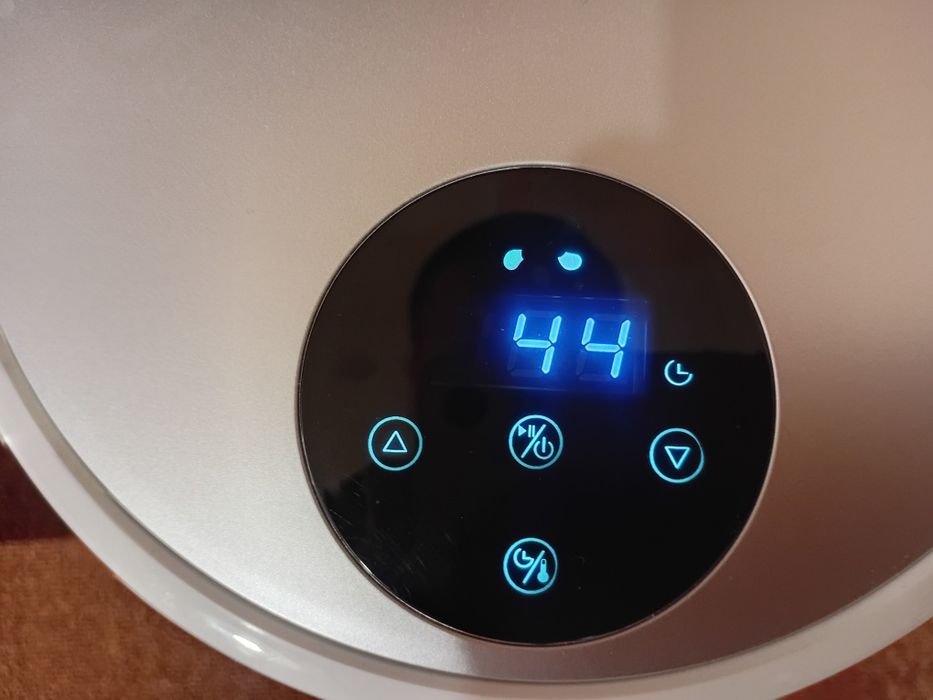 Фритюрник без мазнина Star-Light Airfryer DAFB-1509WH, 900W, 1.5 л, Control Digital, LED дисплей, Сваляем кош, Защита от прегряване Бял air fryer
