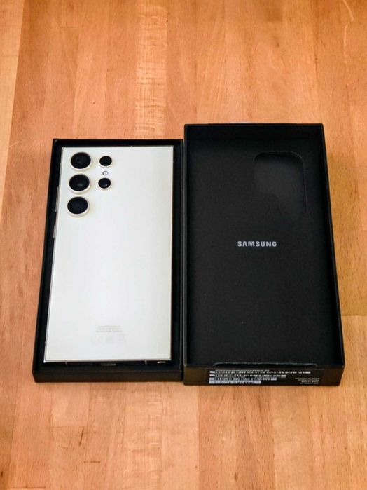 Samsung Galaxy S24 Ultra – като нов / отличен