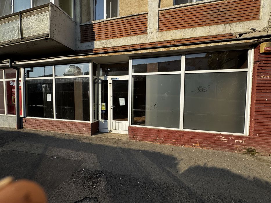 Proprietar inchiriez spatiu comercial SAD zona Dambovita