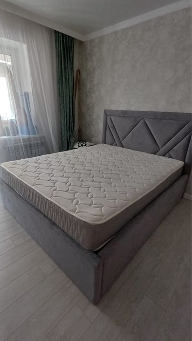 Кровать двухспальная