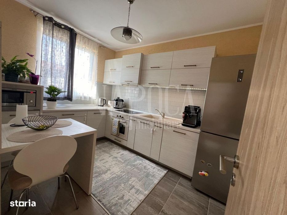 Casa 3 camere de vanzare in Cartierul Nou, Nojorid