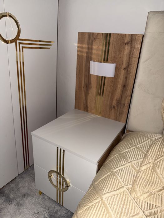 Спальний гарнитур