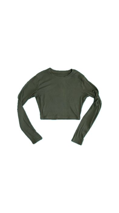 разбираю гардероб больше в инст