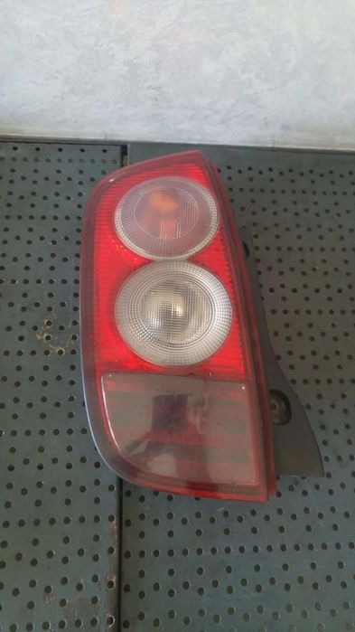 Stop tripla lampa stanga nissan micra 3 k12