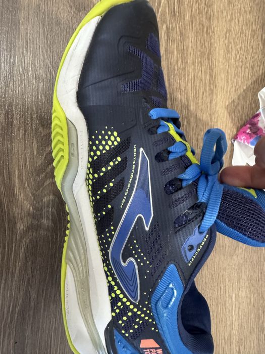 Кроссовки для тенниса