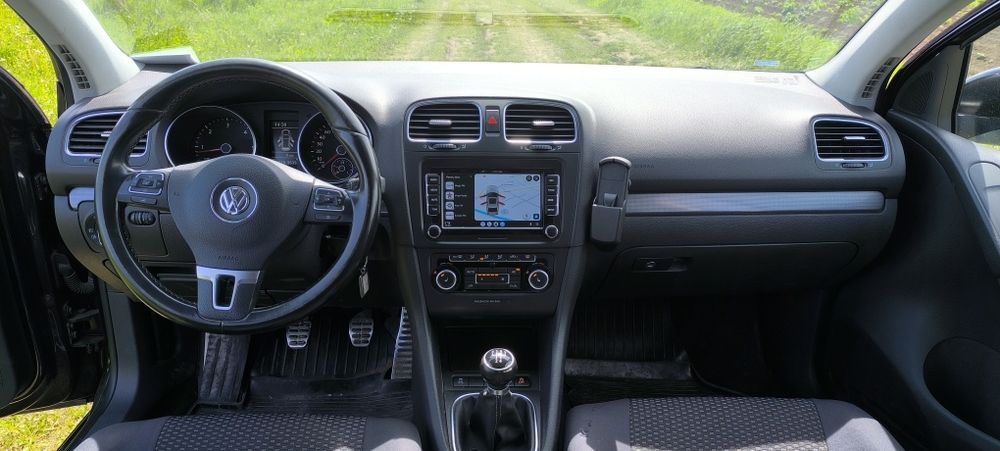 VW Golf 6 1.6 TDI 2011 Navi Climatronic Incalzire Scaune