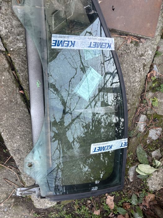 Прозорец с рамка audi a3