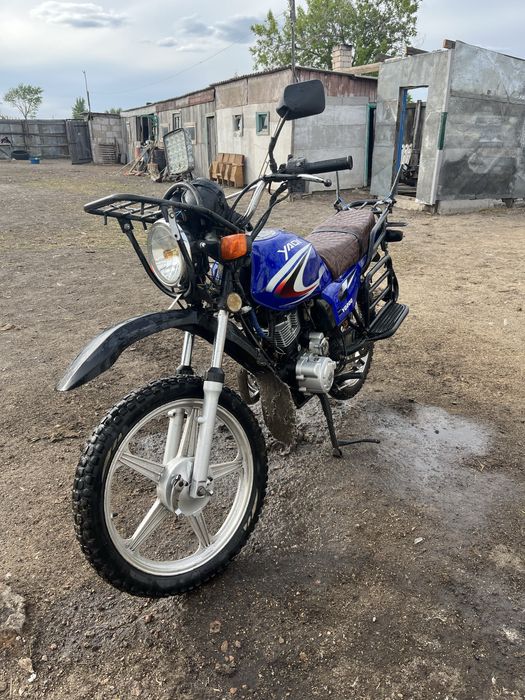 Продам яки 200куб