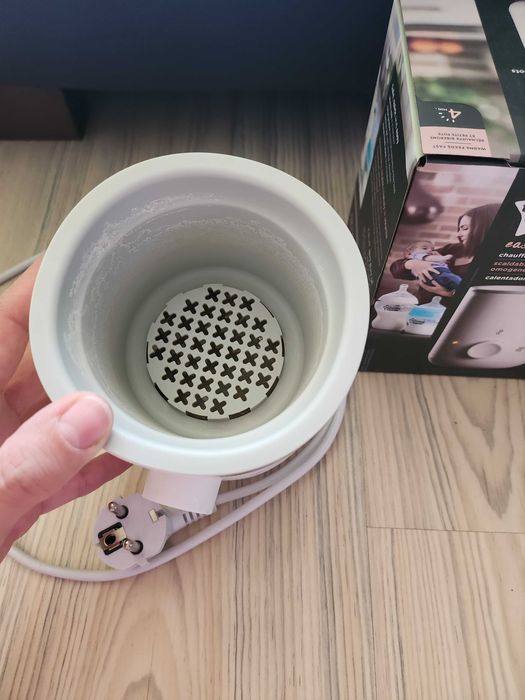 Tommee Tippee- нагревател за шишета