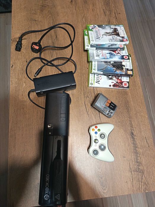 Xbox 360 E (versiunea cea mai bună)