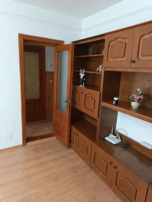 Închiriez apartament 60 mp Focșani.
