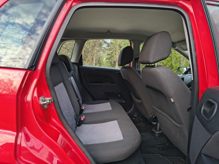 Форд Фиеста 1.4 дизел 2006г.