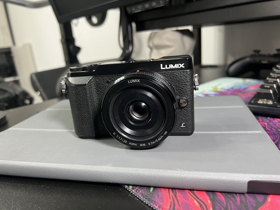 Panasonic GX80 cu obiectiv 20mm 1.7 autofocus