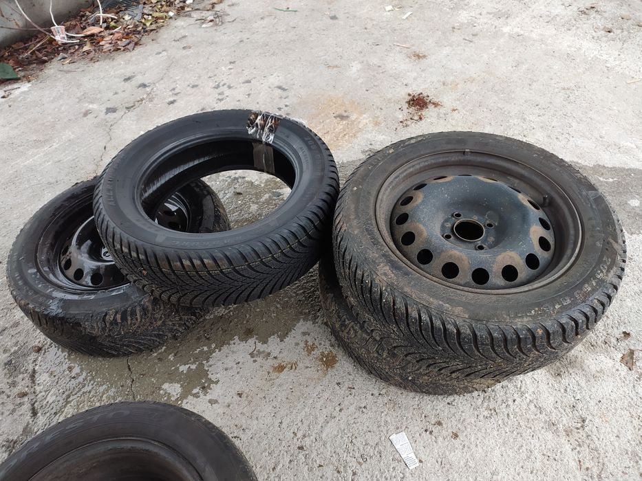 Vând ce se vede mmm