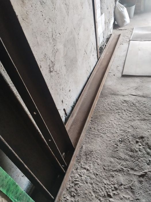 Продам швеллер б/у