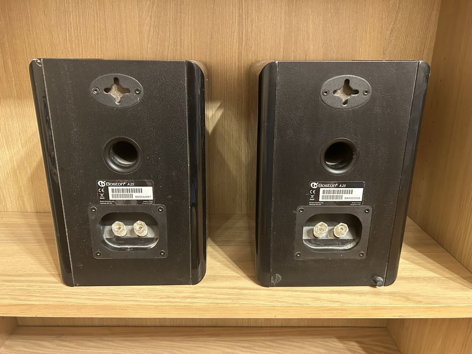 Denon Ceol N9 с тонколони, стойка и кабели