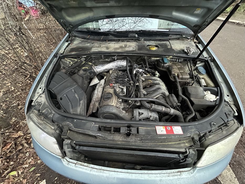 Audi A4 B6 2001-benzina 1600 cmc si GPL-acte valabile