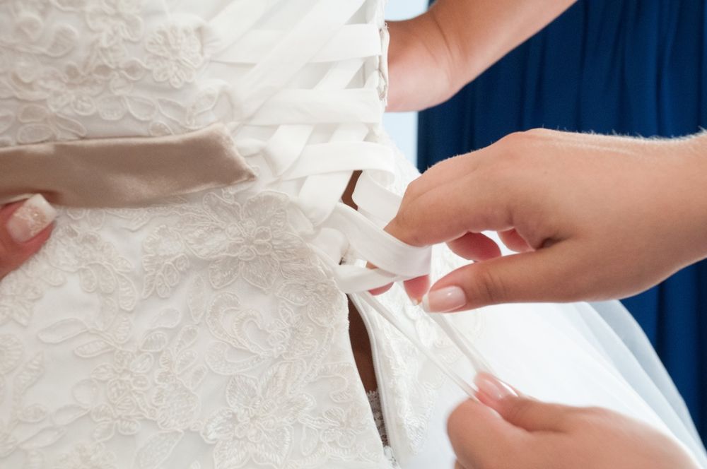 Булчинска рокля тюл и дантела