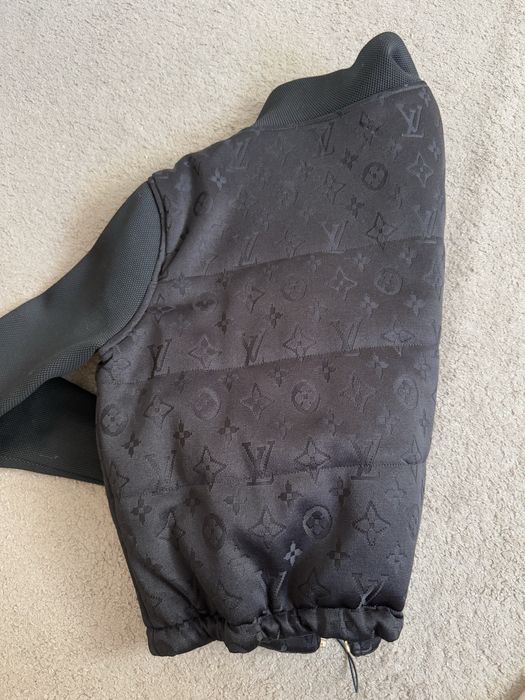 Дамско яке Louis vuitton