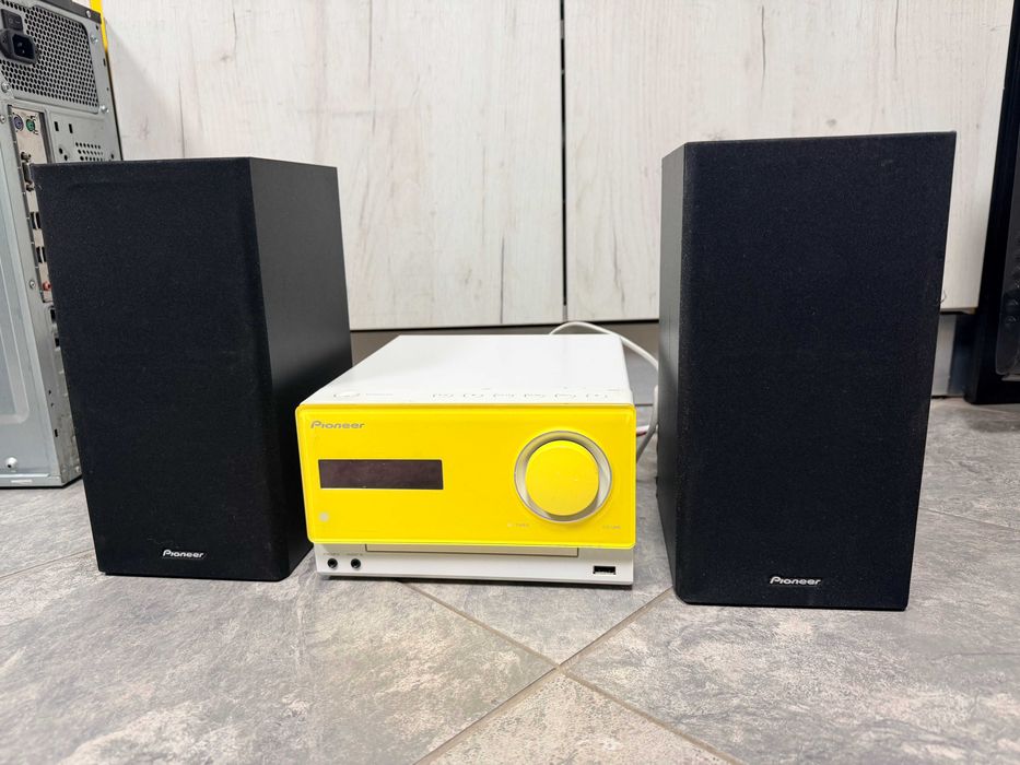 Аудио микросистема  Pioneer X-CM32BT CD Player,FM,USB,AUX,Bluetooth