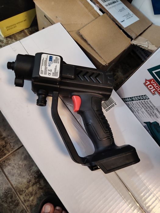 Уред за миене под налягане, 21V, 300W