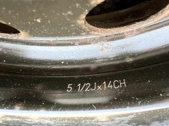 Roti iarna Nokian WR 175/65 R14 jante tabla - Renault