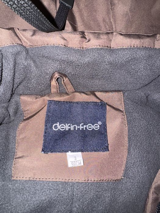 Продам куртку на мальчика