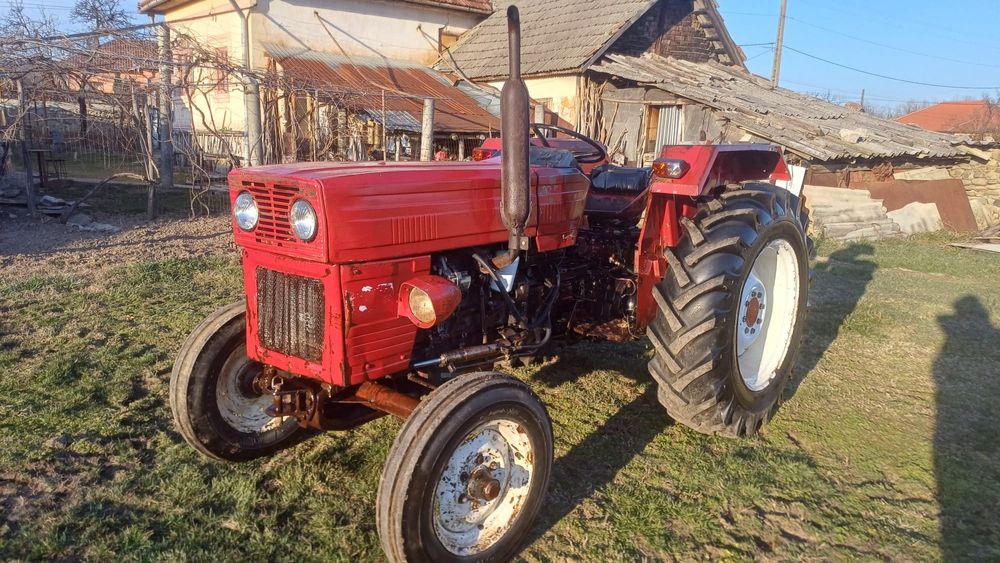 Tractor Utb Universal 445 cu CARTE RAR