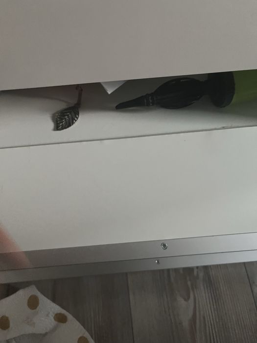 Comoda de tv alba lucioasa