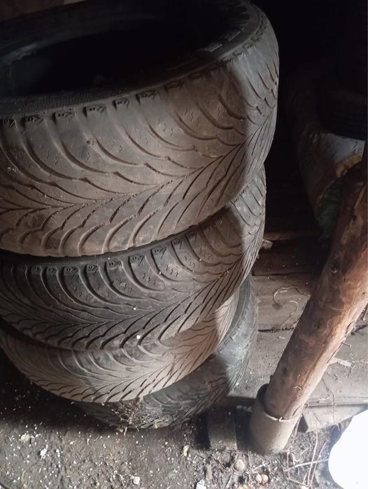 Резина 235/60R16