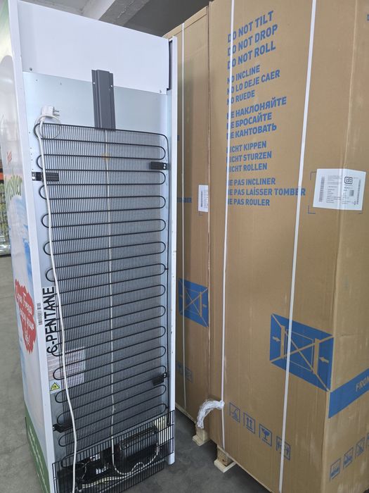 Хладилни витрини