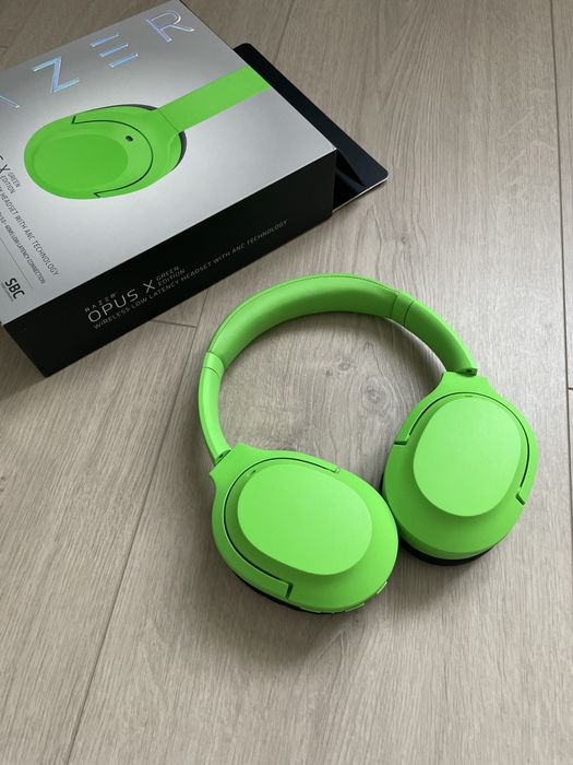 Razer Opus X - Căști Bluetooth gaming/music