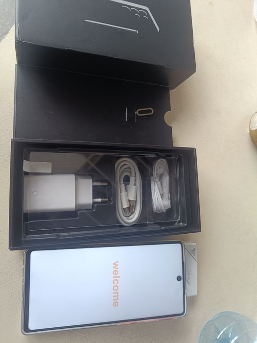 Смарт телефон като нов