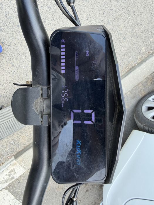 Trotineta electrica Kukirin G2