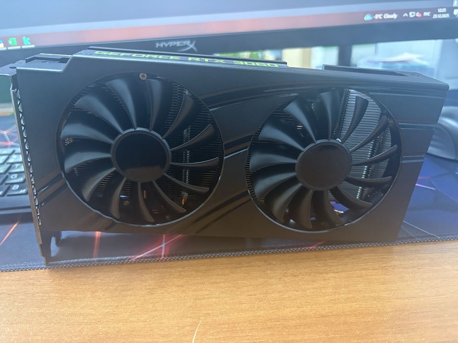 Продам видеокарты