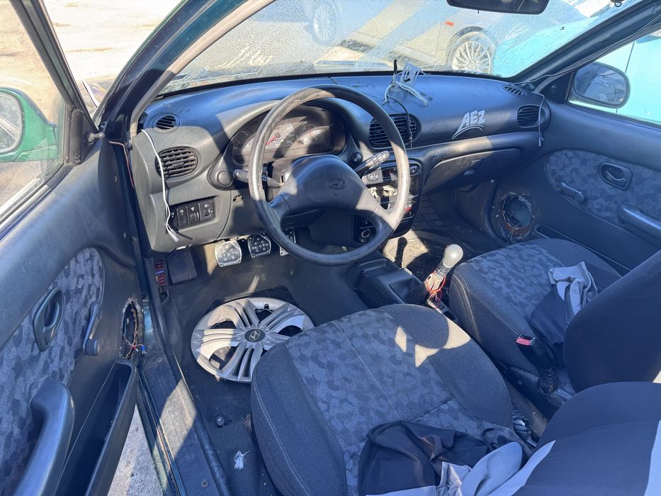 Hyundai Accent 1.3i 75hp 1996г На Части