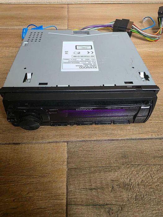 Автомобилен CD/USB плеър Kenwood KDC-W3054UR