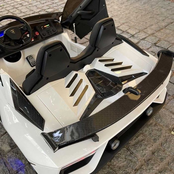Двуместна КОЛА Licensed Lamborghini Aventador SVJ 24V с функция дрифт