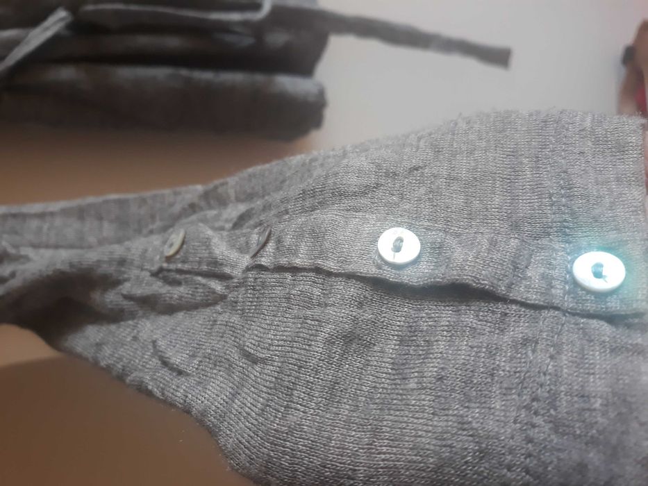 Etam дамска блуза от много фина вълнена тъкан