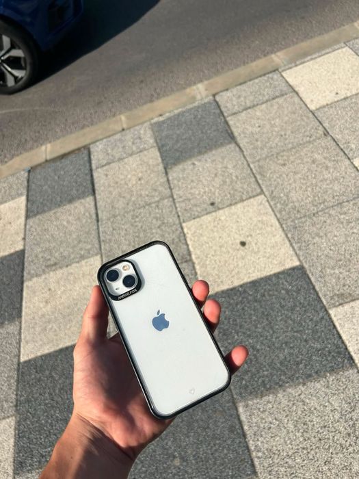 Iphone 13 white