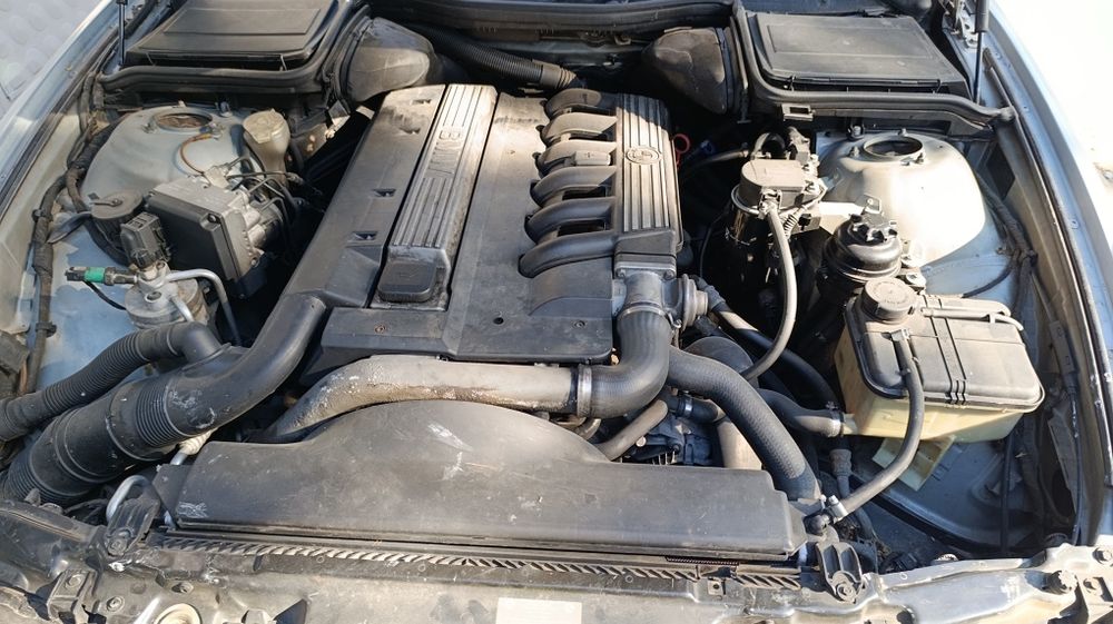 Продава се:BMW E39 525TDS