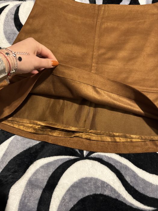 Fusta maro mini Clockhouse