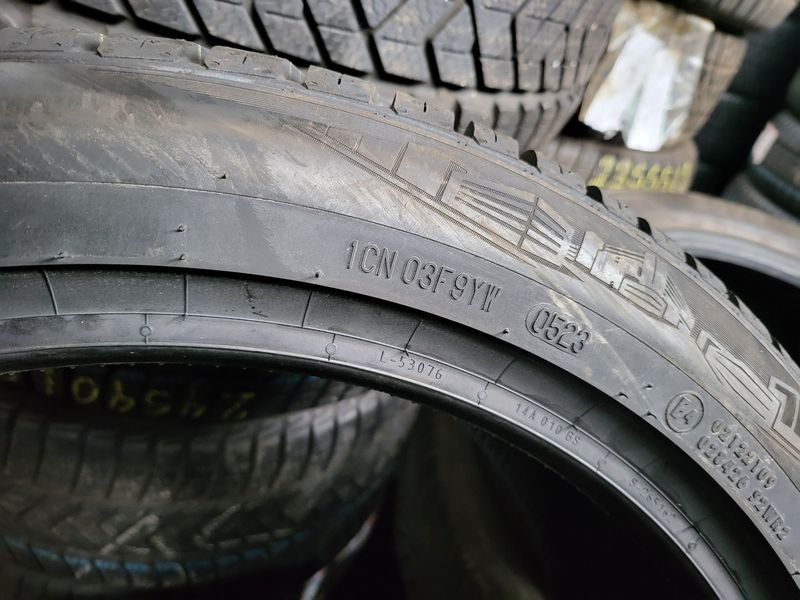 225/45/19 Continental 2бр
