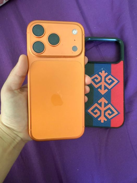 Iphone 17 pro сатылады.