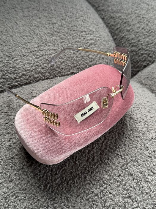 Слънчеви очила Miu Miu