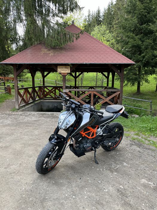 Ktm Duke 125 2022 A1