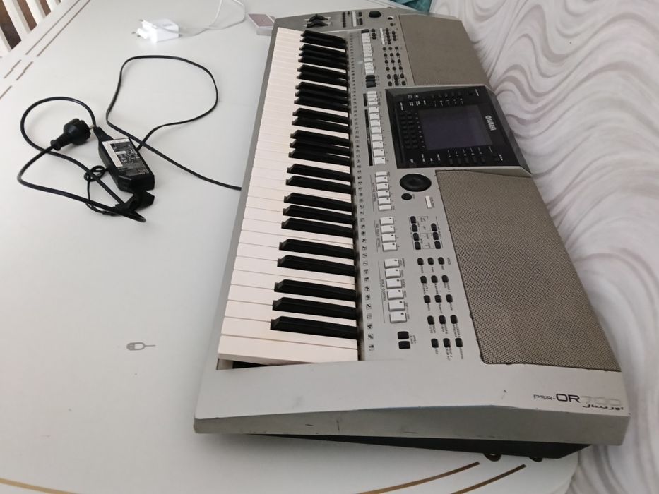 Yamaha OR-700 Профи