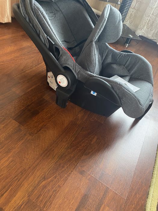 Детское авто кресло новое